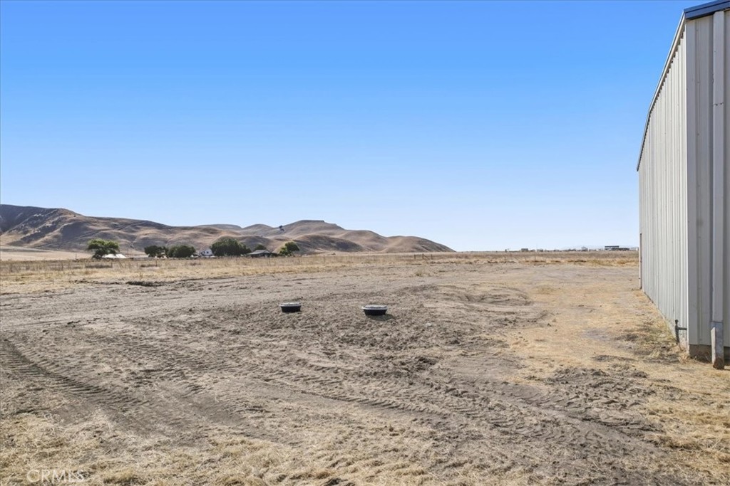 485 South 8th Street Shandon, CA 93461 - Photo 43 of 45