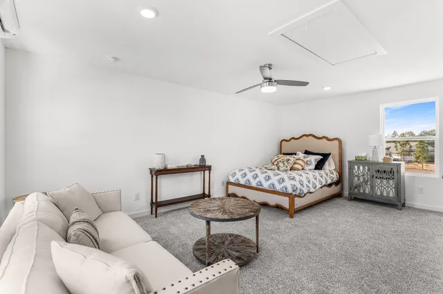 $1,295 | 379-1 Arrowwood Boulevard, Freeport, FL 32439