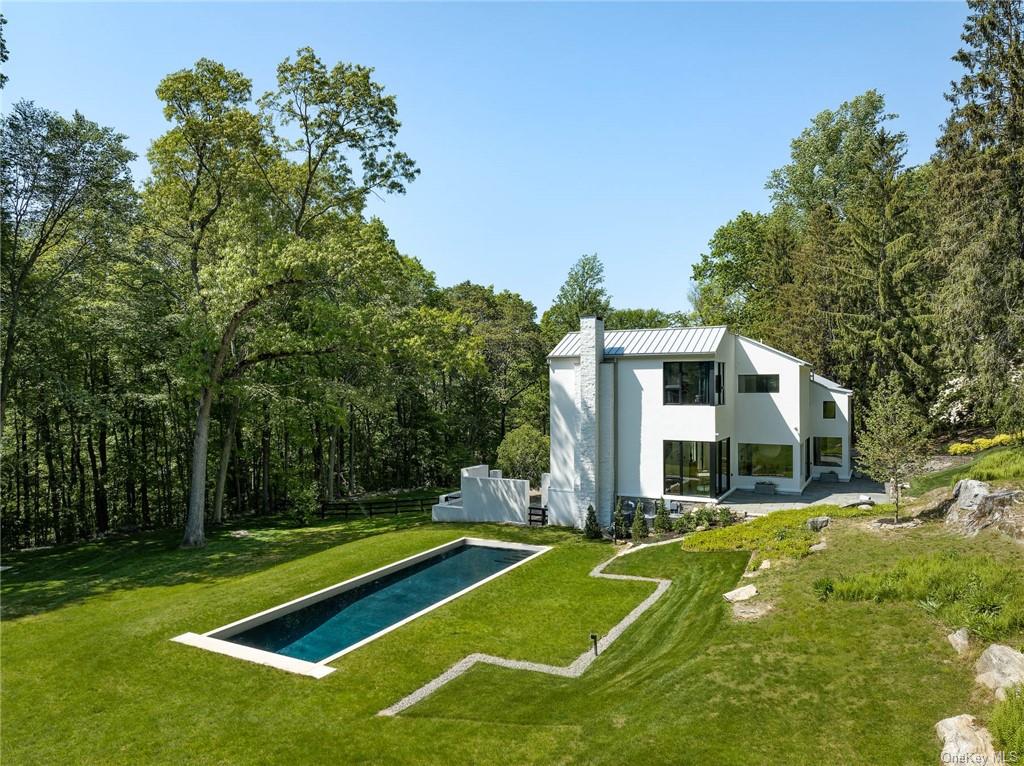 335 Whippoorwill Road, Chappaqua, NY 10514 Compass