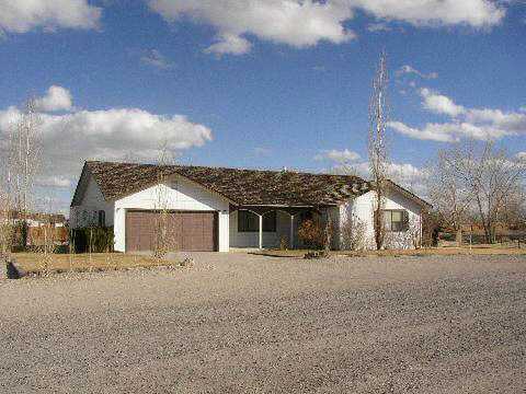 1498 Del Rio Drive Fallon, NV 89406 - Photo 2 of 4