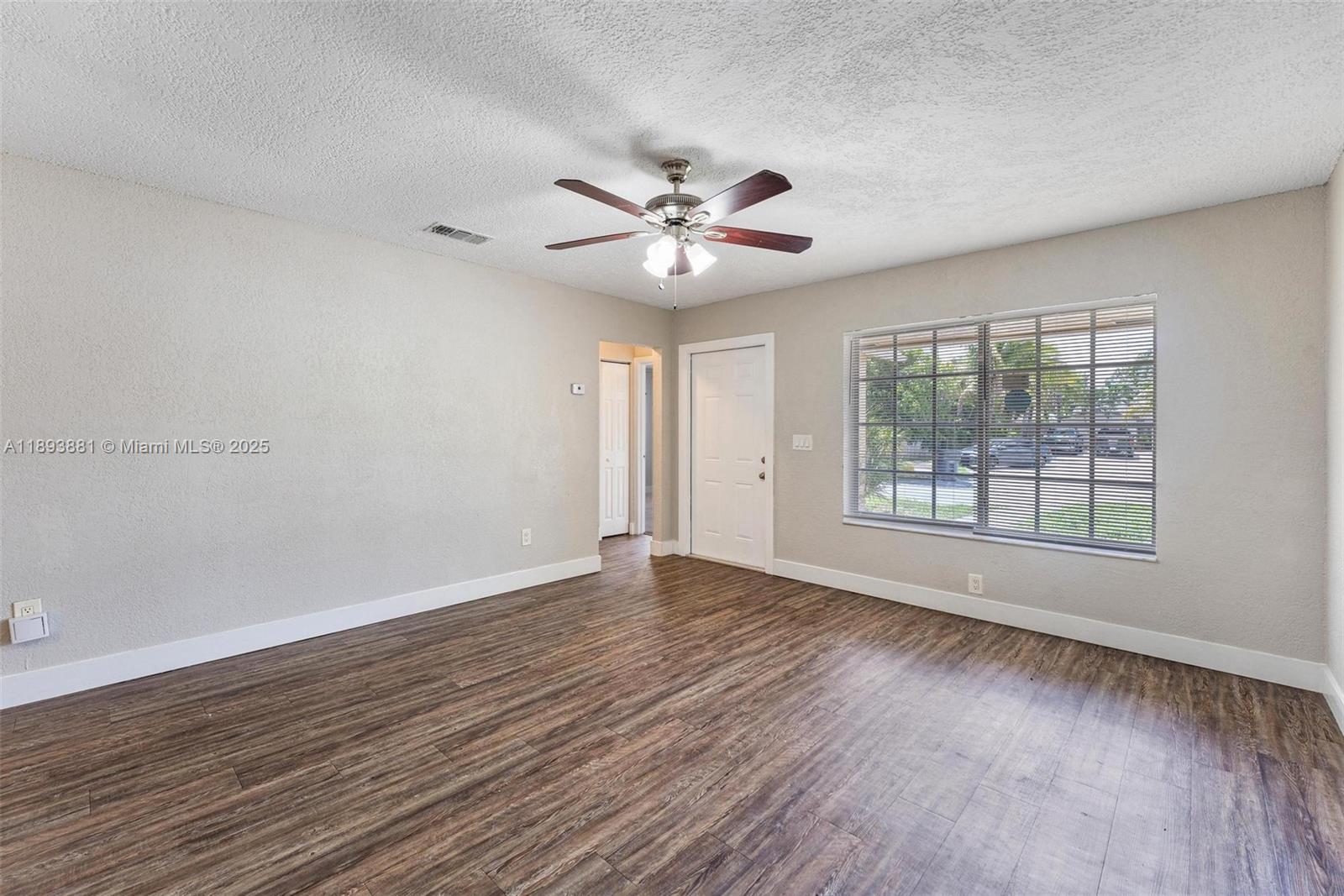 22123 Southwest 62nd Court Boca Raton, FL 33428 - Photo 15 of 24