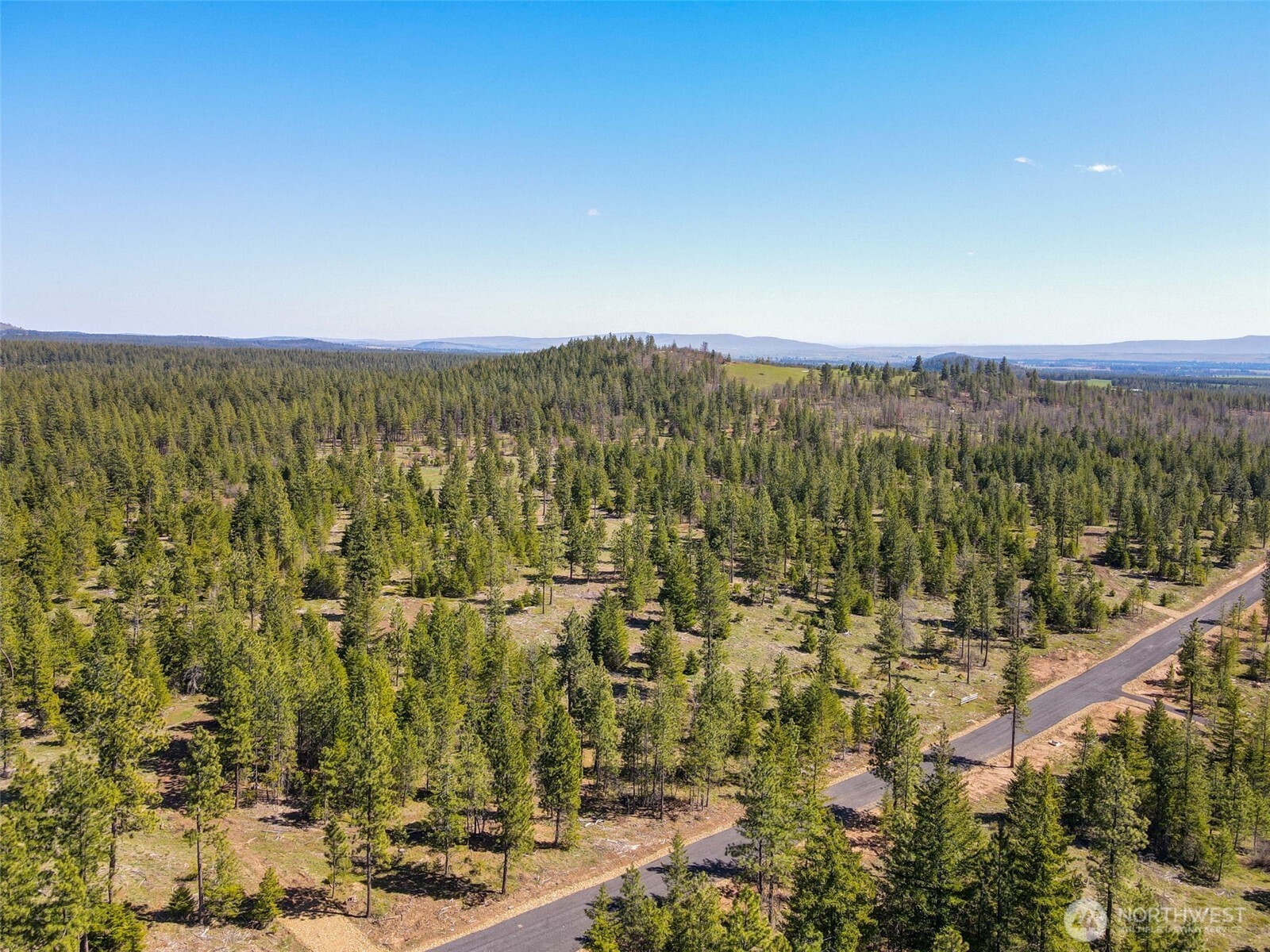 5 Sky Road Goldendale, WA 98620 - Photo 20 of 30 a view of a city