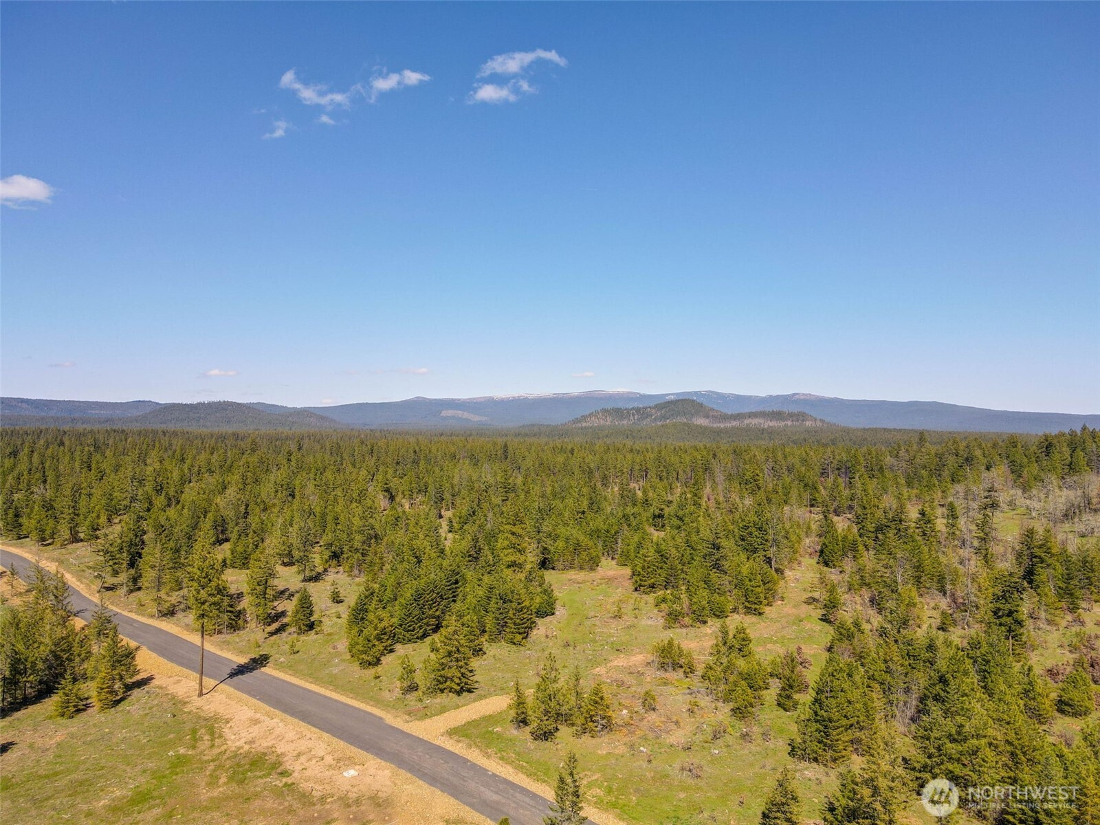 5 Sky Road Goldendale, WA 98620 - Photo 29 of 30 a view of an ocean