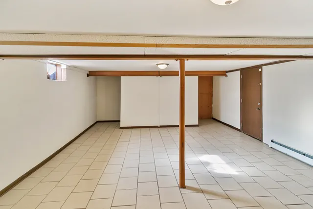 $1,650 | 2450 Terrace Avenue, Unit 1W, Lynwood, IL 60411