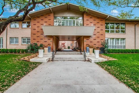 $330,000 | 6130 Bandera Avenue, Unit C, Dallas, TX 75225