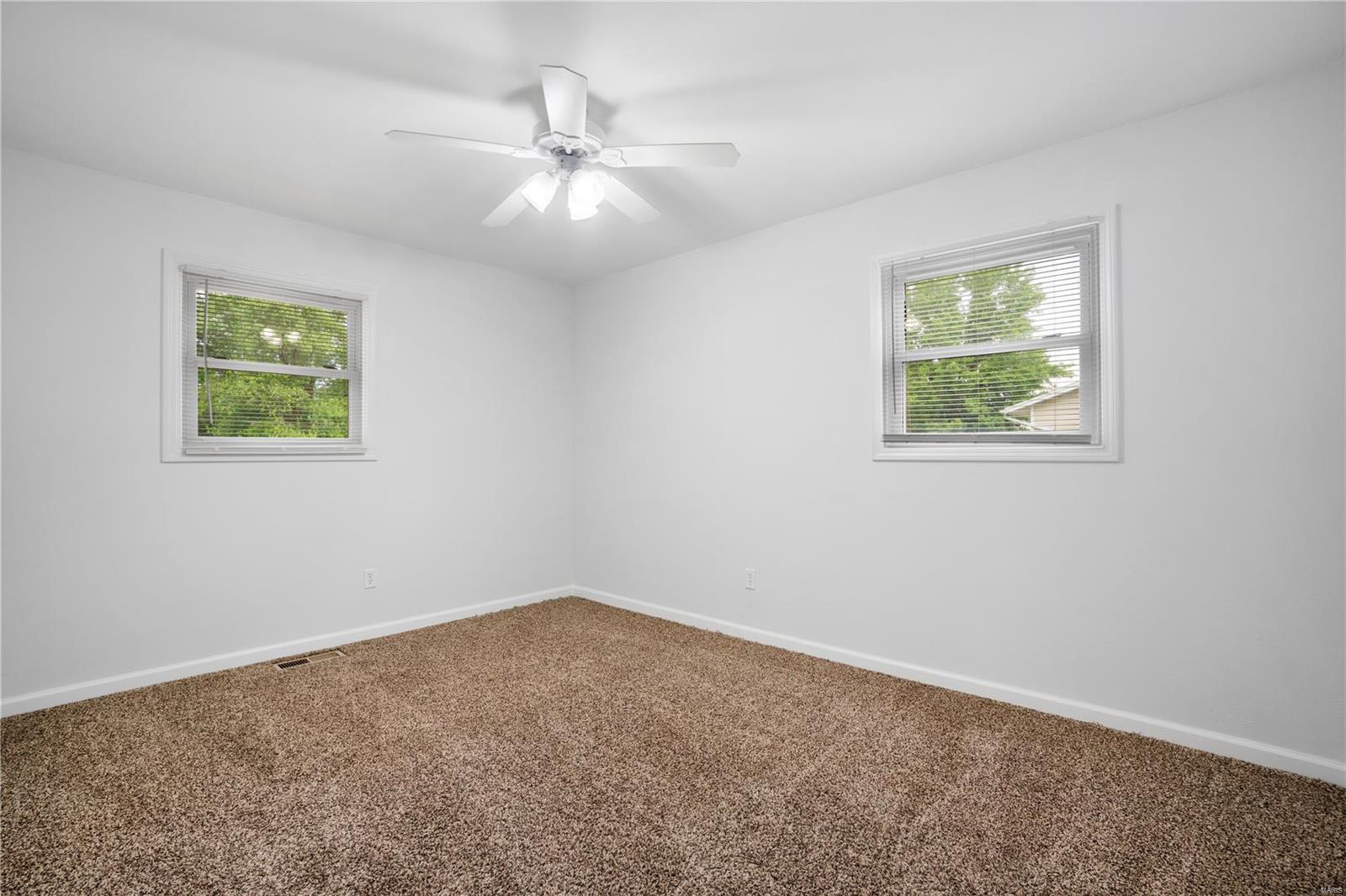 5697 Gutermuth Road St. Charles, MO 63304 - Photo 9 of 17 Gallery Image 9