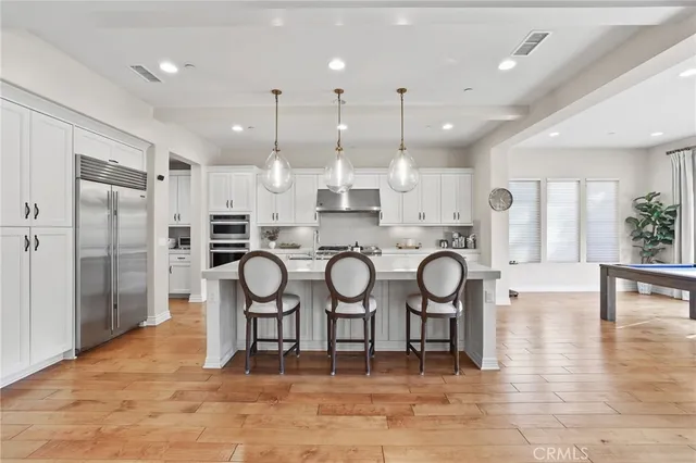 $4,080,000 | 10 Shadybend, Irvine, CA 92602