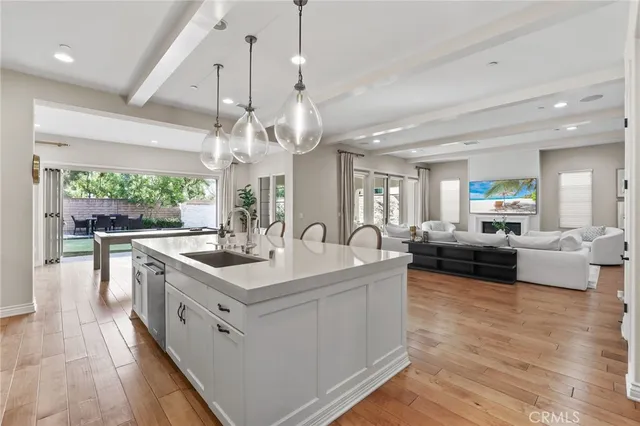 $4,080,000 | 10 Shadybend, Irvine, CA 92602