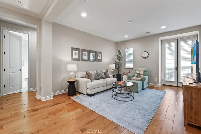 $4,080,000 | 10 Shadybend, Irvine, CA 92602