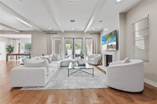 $4,080,000 | 10 Shadybend, Irvine, CA 92602