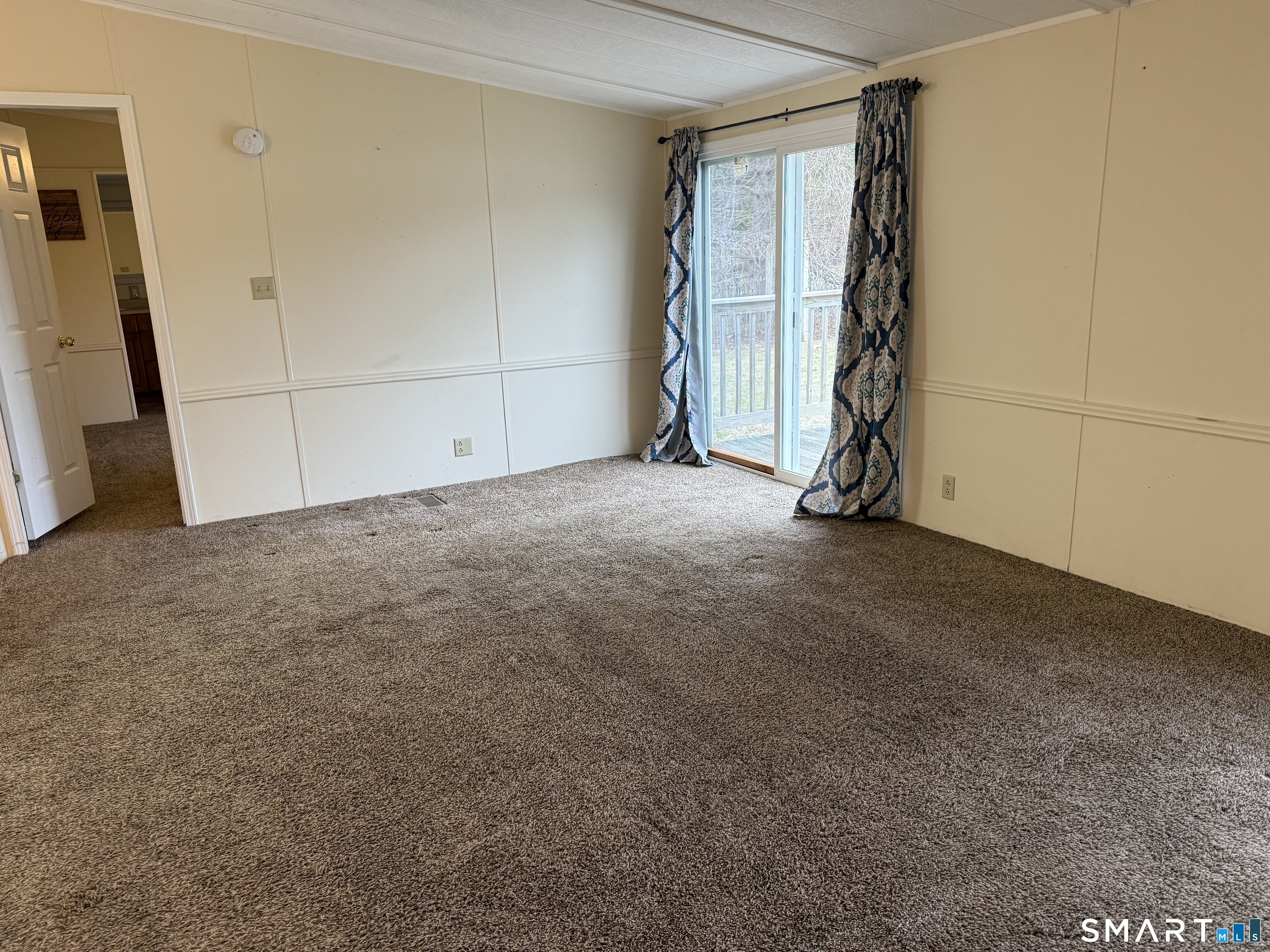 183 Whalehead Road Ledyard, CT 06335 - Photo 7 of 24