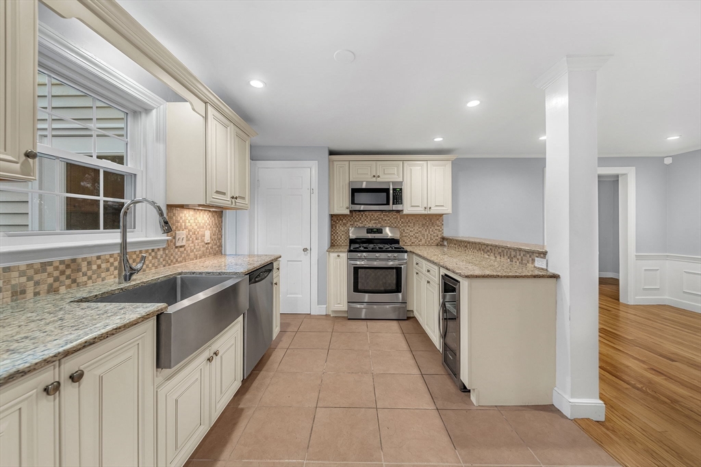 30 Brookside Road Needham, MA 02492 - Photo 6 of 29