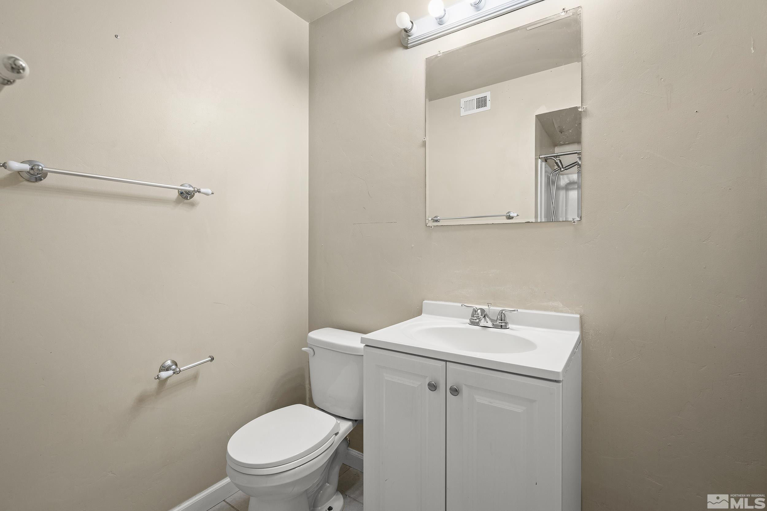 4941 Reggie Road Reno, NV 89502 - Photo 12 of 22 Photo 12