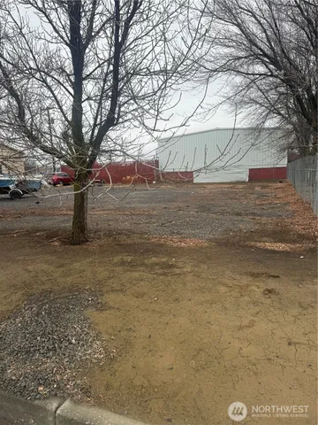 $199,000 | 202 G Street Southeast, Quincy, WA 98848