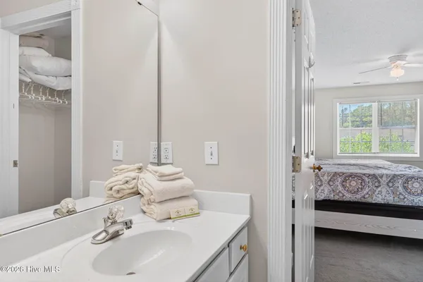 $195,000 | 330 South Middleton Drive Northwest, Unit 1209, Calabash, NC 28467