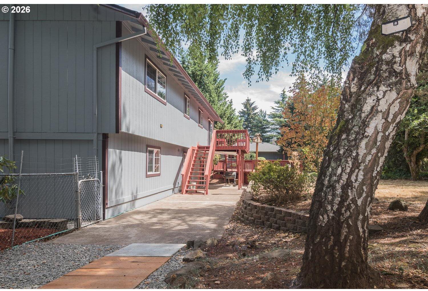 15652 South Henrici Road Oregon City, OR 97045 - Photo 19 of 33 Gallery Image 19