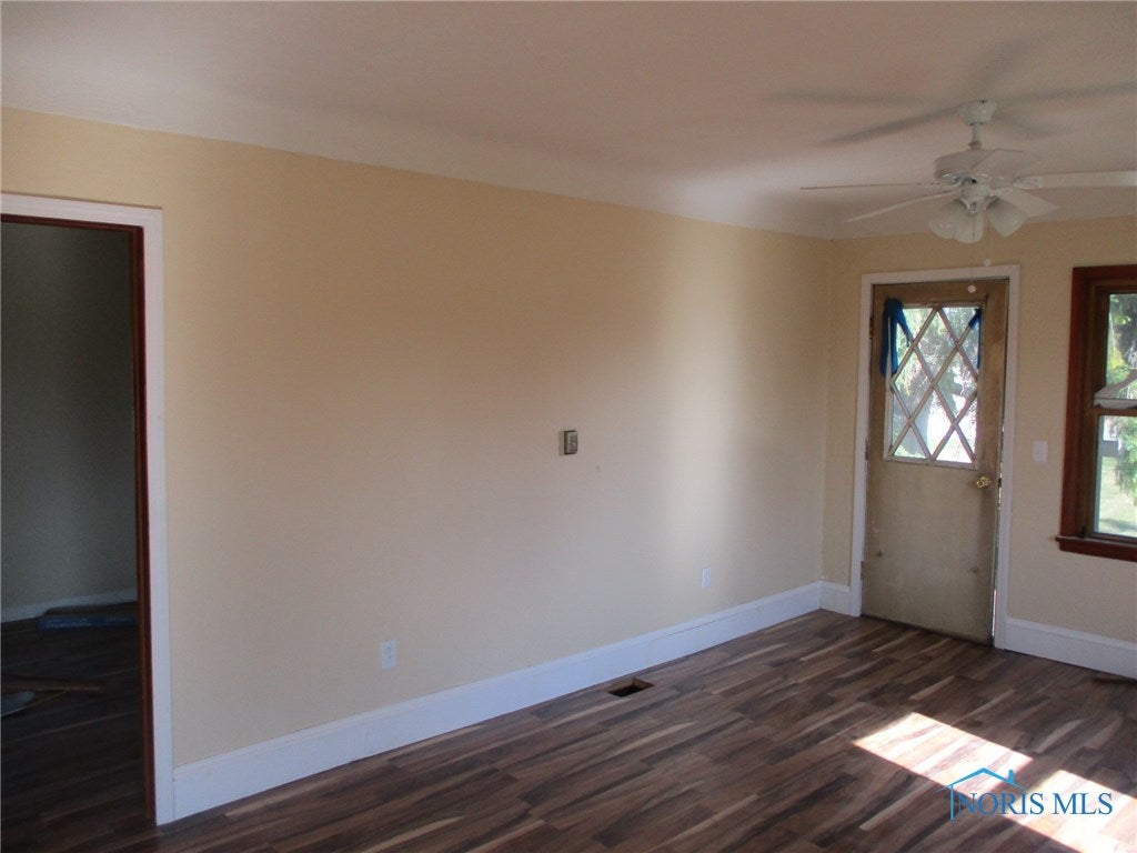 6630 Brown Road Oregon, OH 43616 - Photo 4 of 26 Gallery Image 4