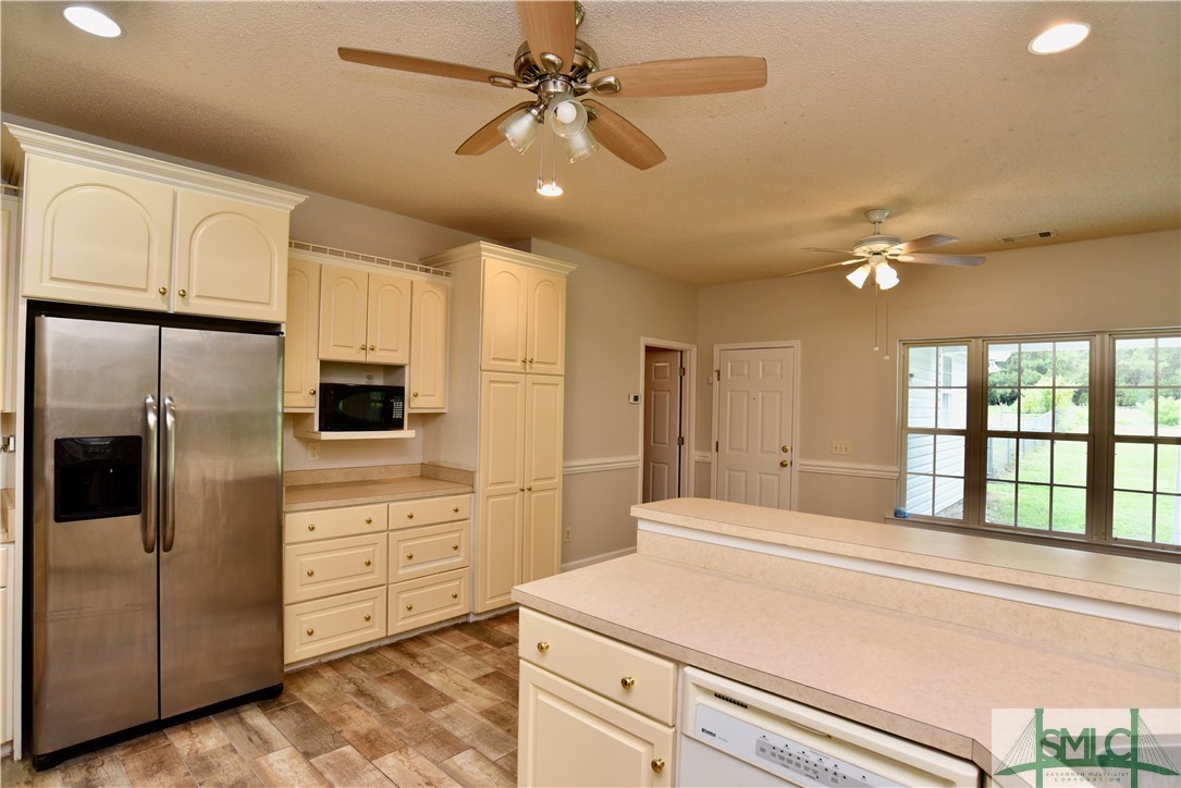 1271 Old Olive Branch Road Ellabell, GA 31308 - Photo 9 of 41