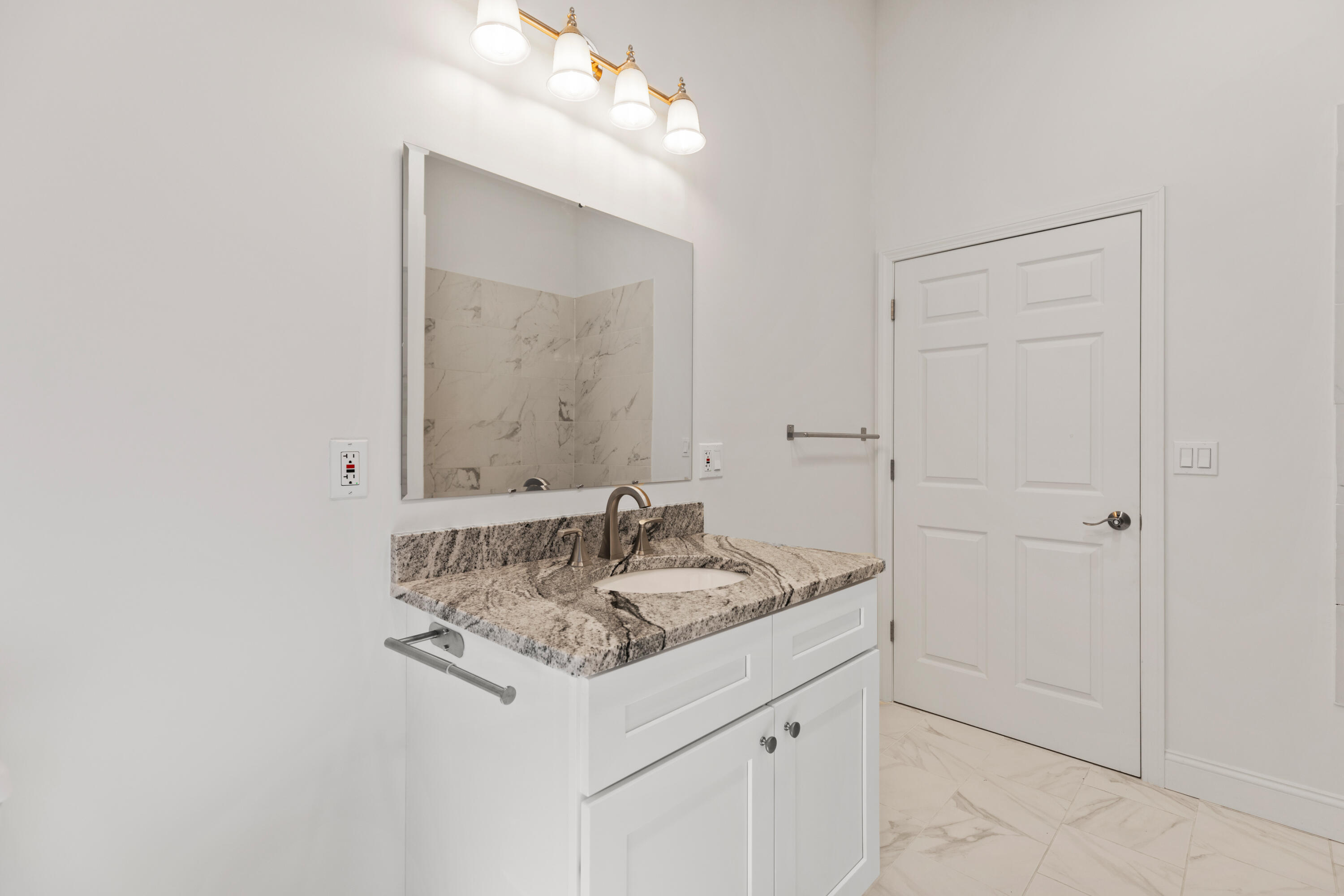 5 Zakelo Island Road Harrison, ME 04040 - Photo 43 of 82 2nd floor bathroom (2)