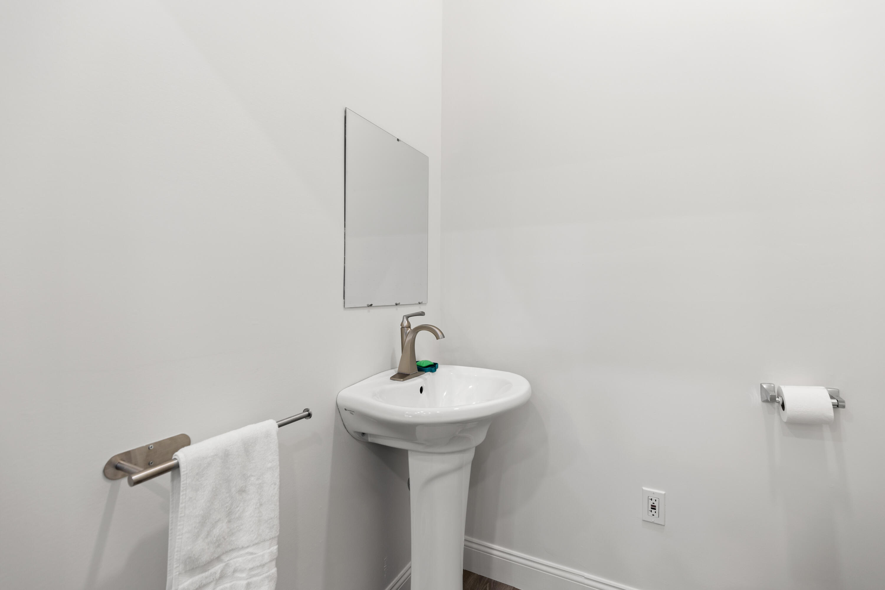 5 Zakelo Island Road Harrison, ME 04040 - Photo 55 of 82 Great room bathroom