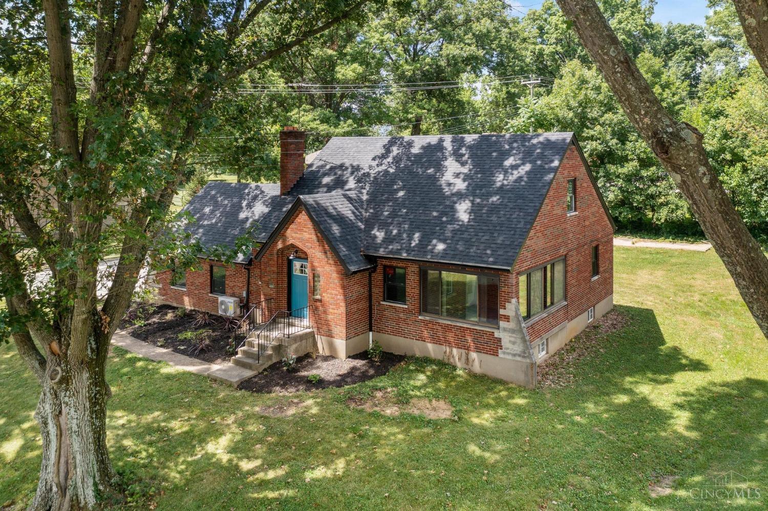 6032 Bridgetown Road Cincinnati, OH 45248 - Photo 2 of 30 Gallery Image 2