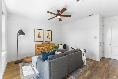 $625,000 | 901 Prospect Avenue, Santa Rosa, CA 95409