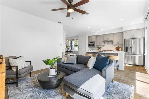 $625,000 | 901 Prospect Avenue, Santa Rosa, CA 95409