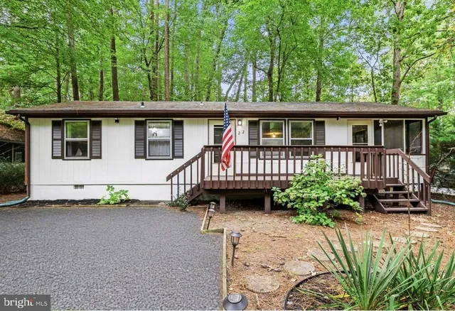 $281,000 | 22 Cresthaven Drive, Ocean Pines, MD 21811