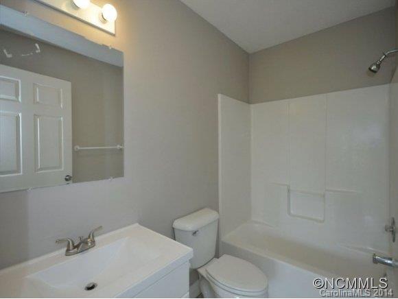 116 Hanks Road Waynesville, NC 28785 - Photo 8 of 14 Gallery Image 8