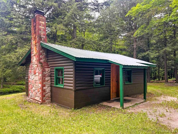 $189,000 | 21104 Major Road, Skanee, MI 49962