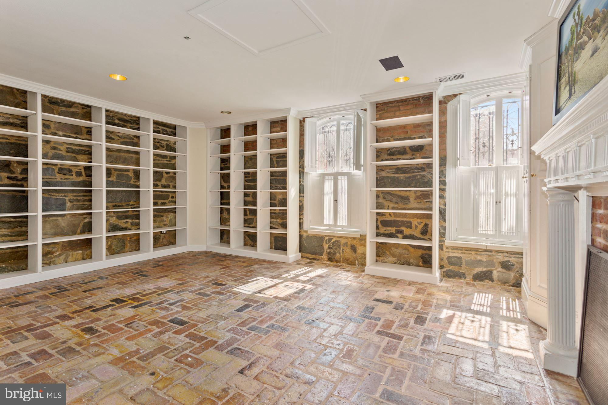 3129 N Street Northwest Washington, DC 20007 - Photo 24 of 28 FAMILY RM/STONE FLOOR/BUILT-INS