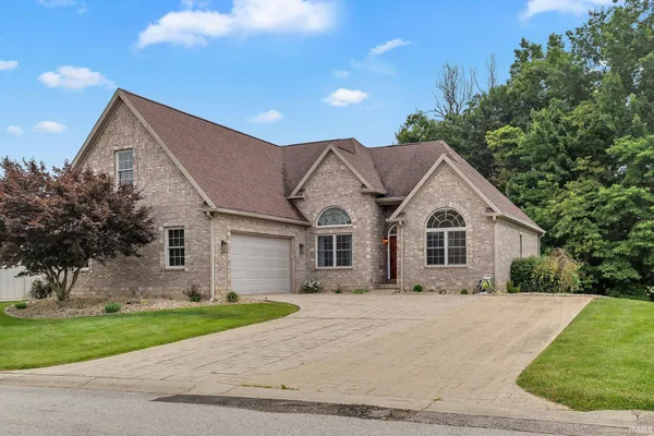 $499,900 | 803 Spyglass Drive, Bedford, IN 47421