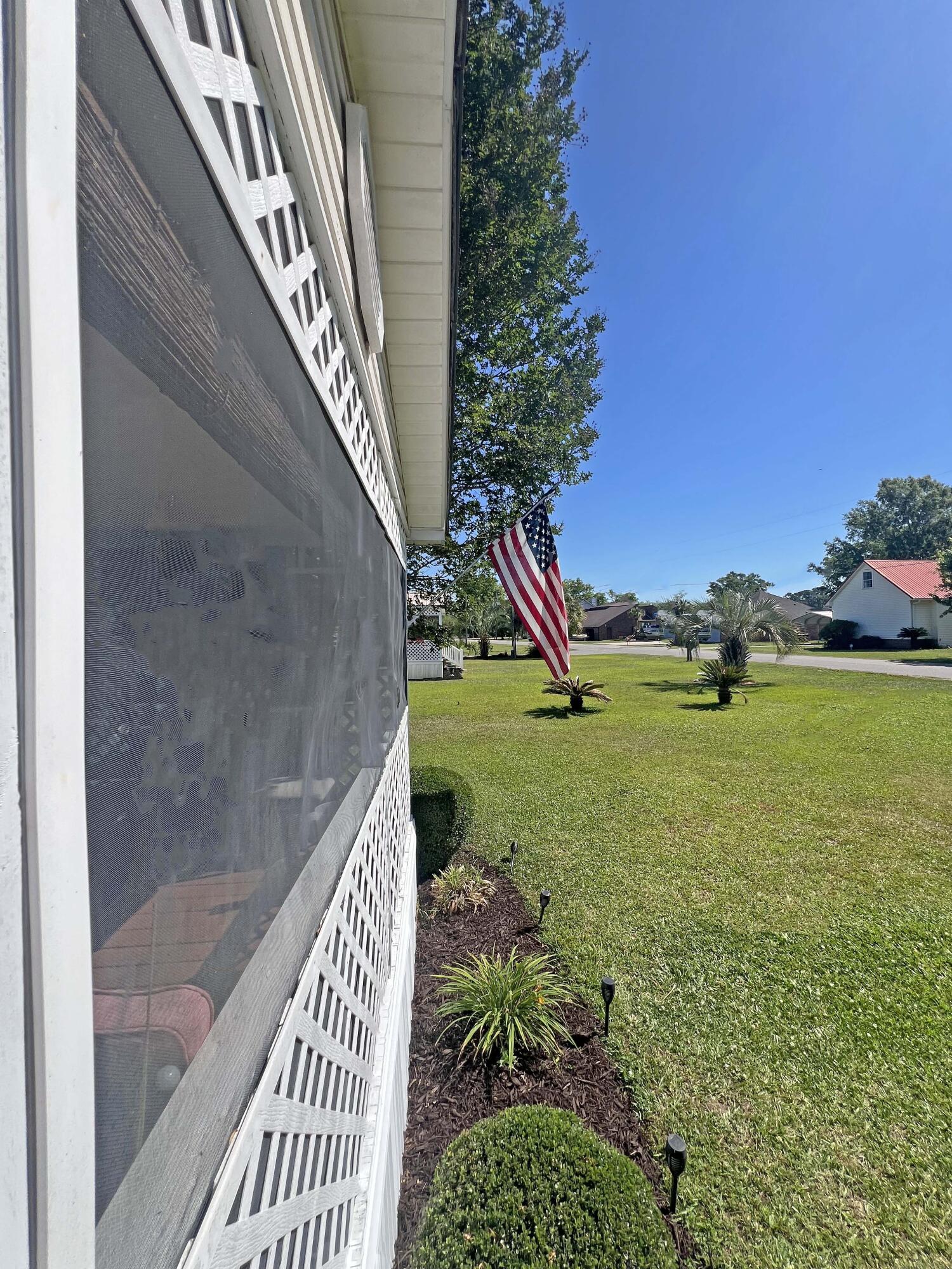 1135 Ralph Bell Road Summerton, SC 29148 - Photo 14 of 36 Front