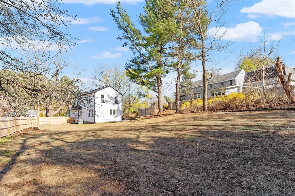 896 Main Street Reading, MA 01867 - Photo 39 of 41