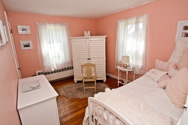 5 Hamilton Road Woburn, MA 01801 - Photo 17 of 23 Gallery Image 17