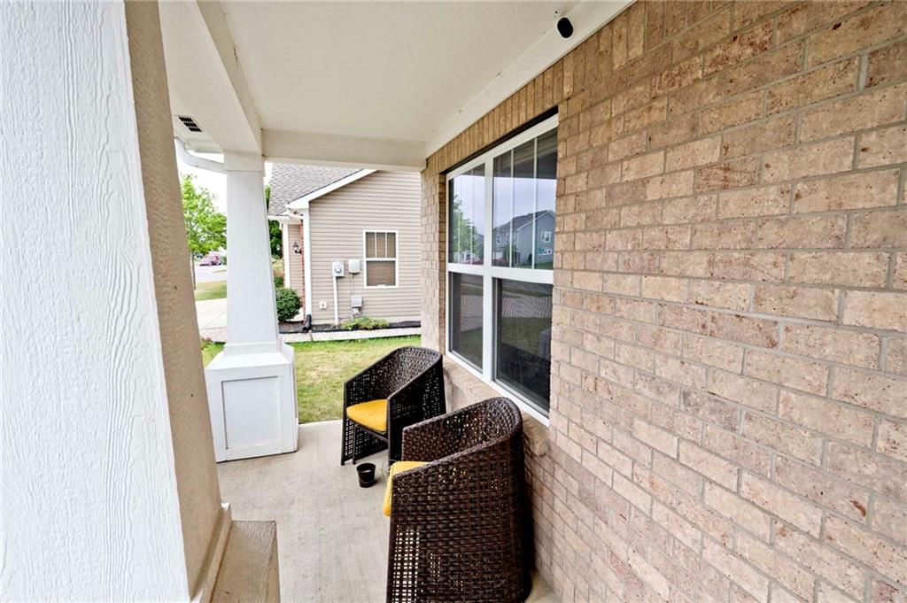 2386 Twinleaf Drive Plainfield, IN 46168 - Photo 4 of 33