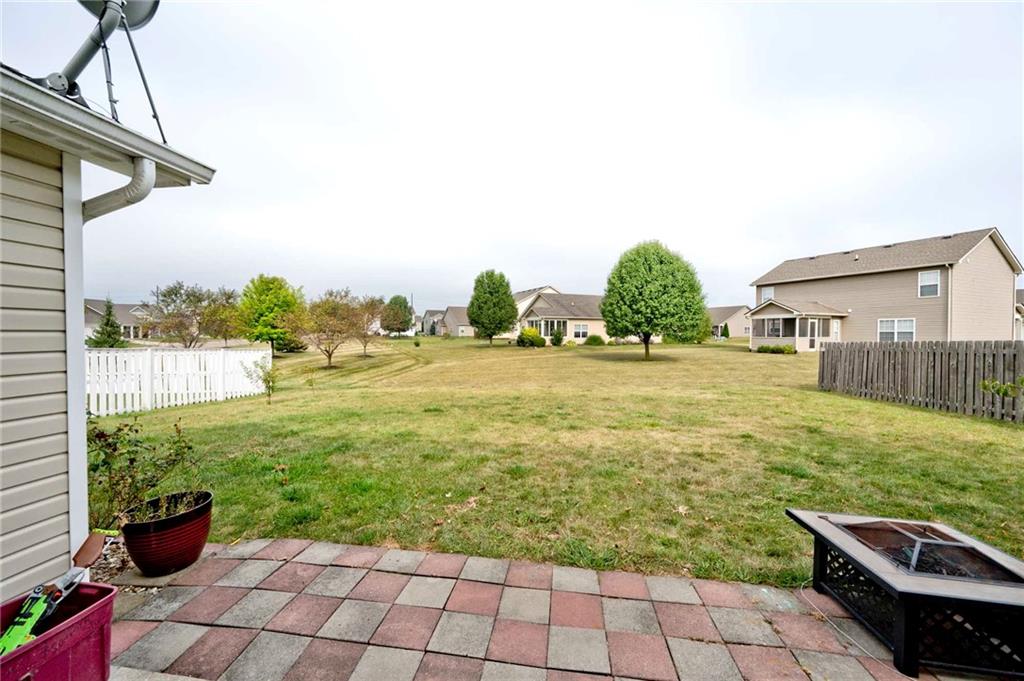 2386 Twinleaf Drive Plainfield, IN 46168 - Photo 8 of 33