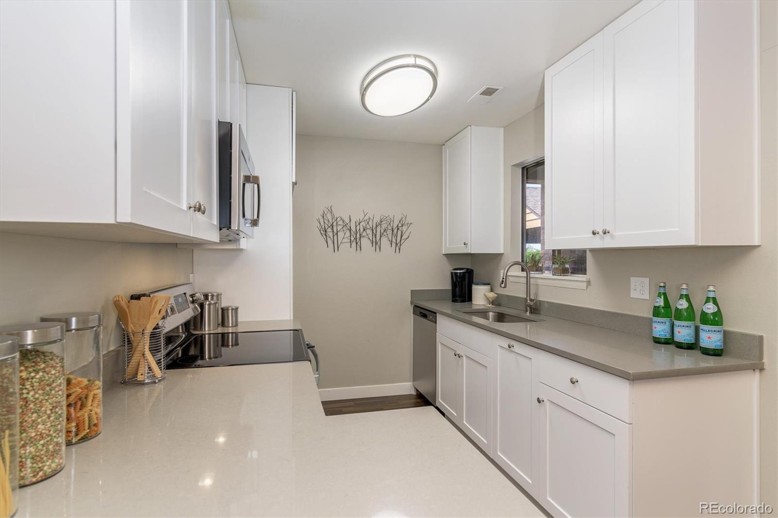 2233 South Buckley Road, Unit 101 Aurora, CO 80013 - Photo 6 of 21 Gallery Image 6