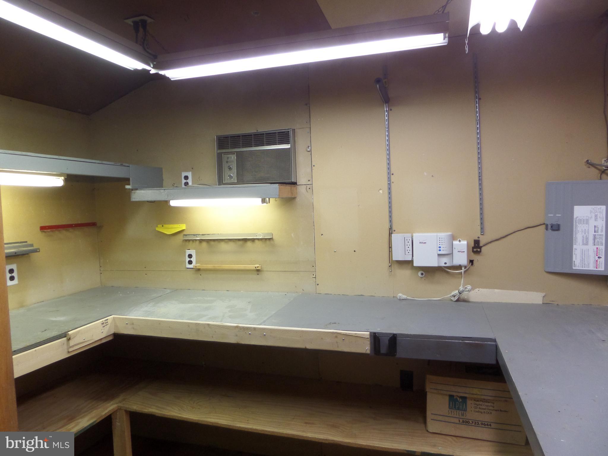 21 Hawk Road Levittown, PA 19056 - Photo 33 of 35 Workshop or Pantry? (10x8 ...with AC!)