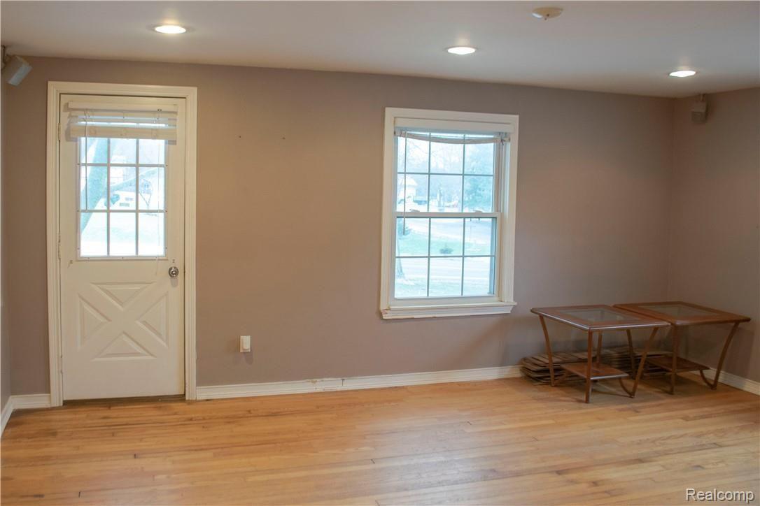 1511 East Dryden Road Metamora, MI 48455 - Photo 15 of 34 DSC_0054.jpg