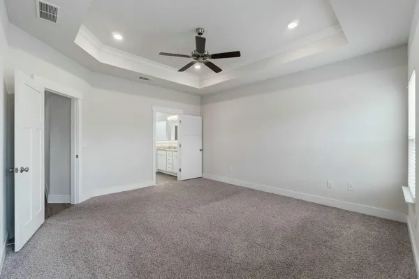 $2,300 | 118 Hobson Avenue, Crestview, FL 32539