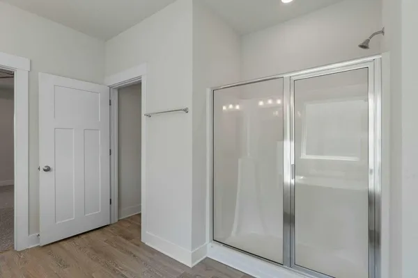 $2,300 | 118 Hobson Avenue, Crestview, FL 32539