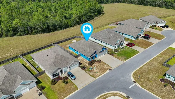 $2,300 | 118 Hobson Avenue, Crestview, FL 32539