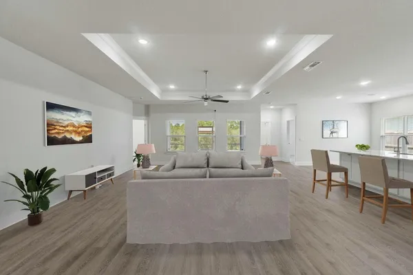 $2,300 | 118 Hobson Avenue, Crestview, FL 32539