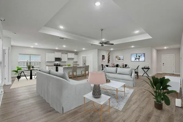 $2,300 | 118 Hobson Avenue, Crestview, FL 32539