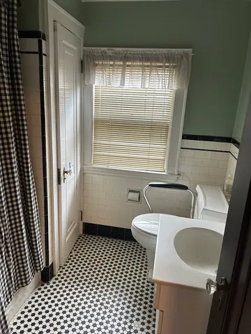 $749,000 | 355 Washington Street, Melrose, MA 02176