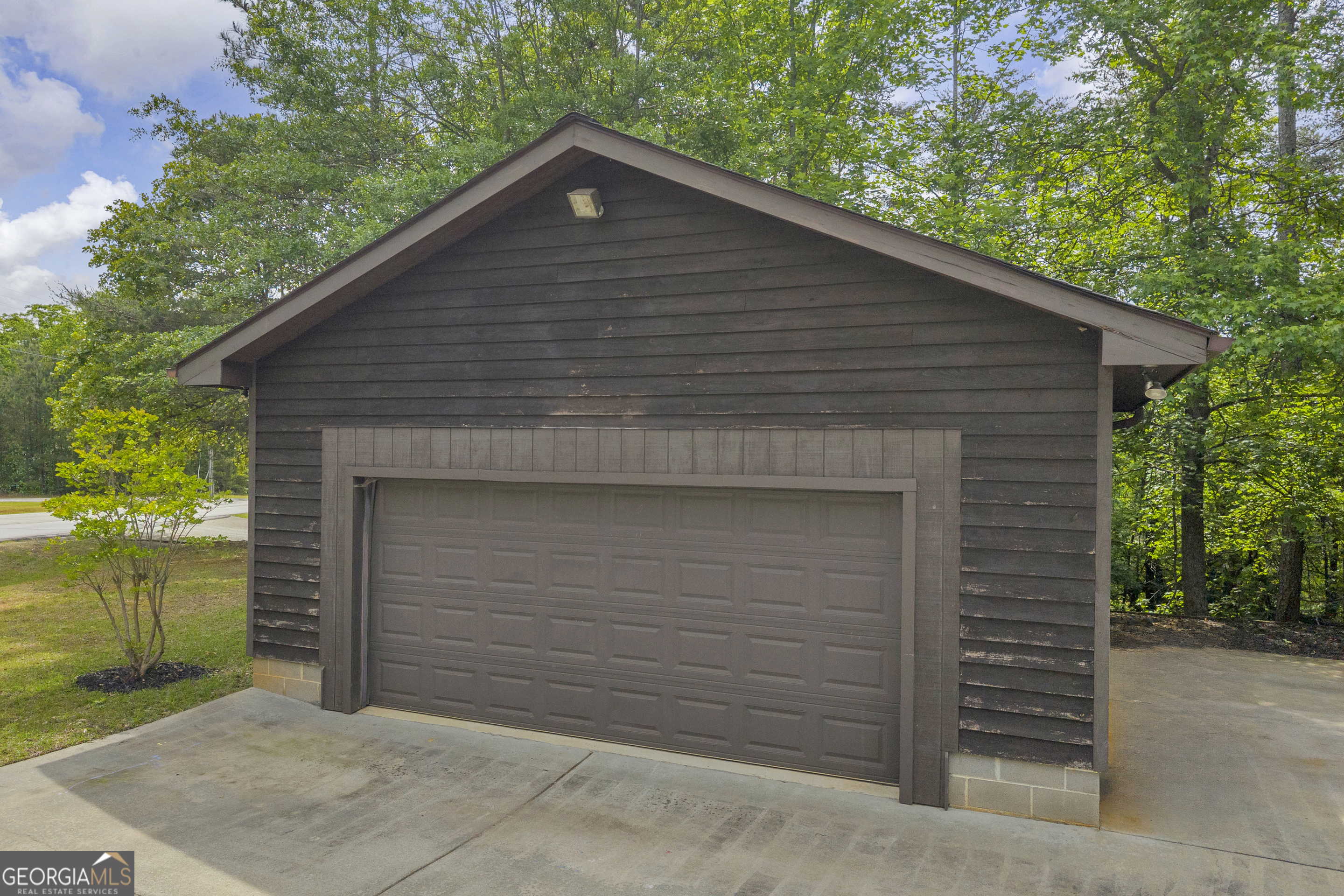 946 Riverdale Road Toccoa, GA 30577 - Photo 12 of 63