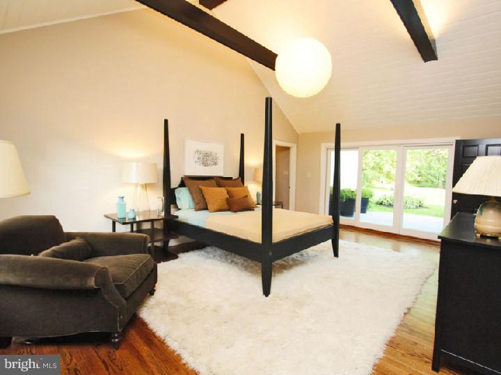 308 Lurgan Road New Hope, PA 18938 - Photo 14 of 24 Master Bedroom