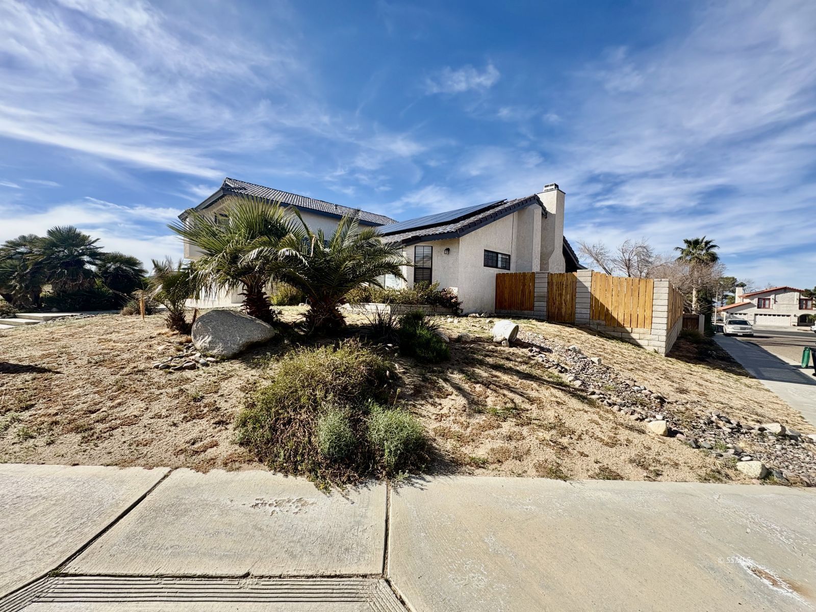 400 West Shenandoah Avenue Ridgecrest, CA 93555 - Photo 3 of 48