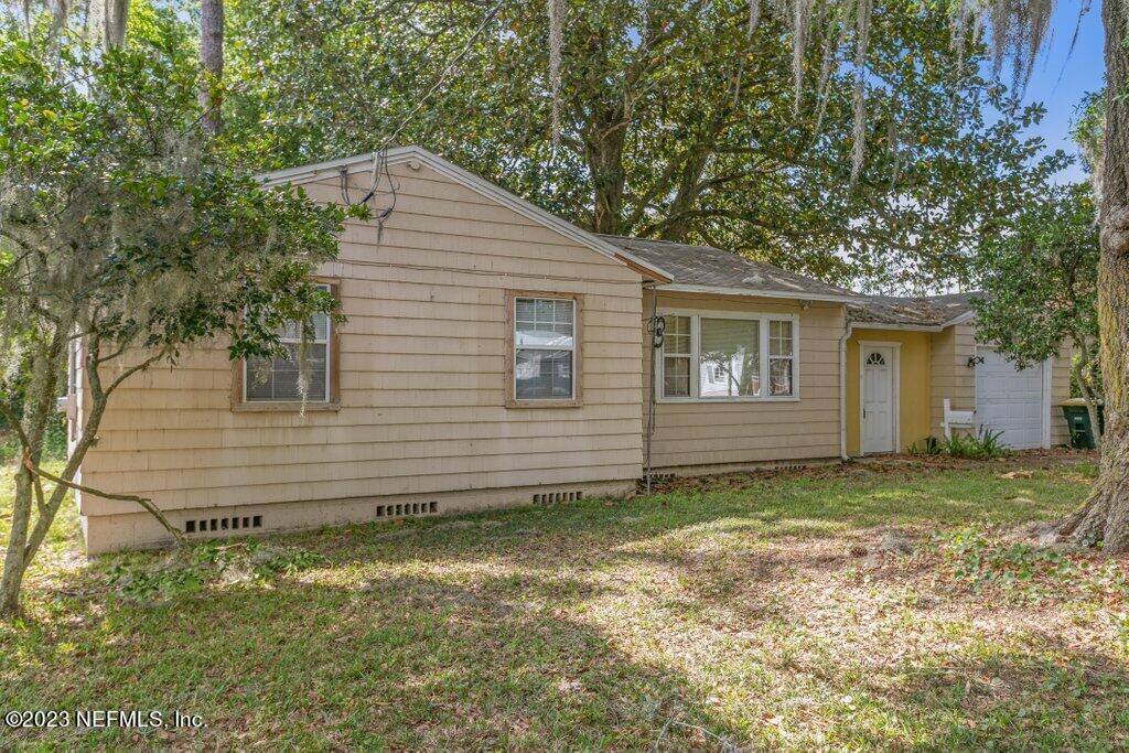 6448 Bay Ridge Road Jacksonville, FL 32216 - Photo 1 of 17 6448 Bay Ridge